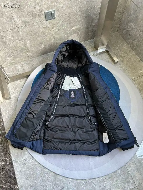 Canada Goose S-2XL 26yr60 (33)